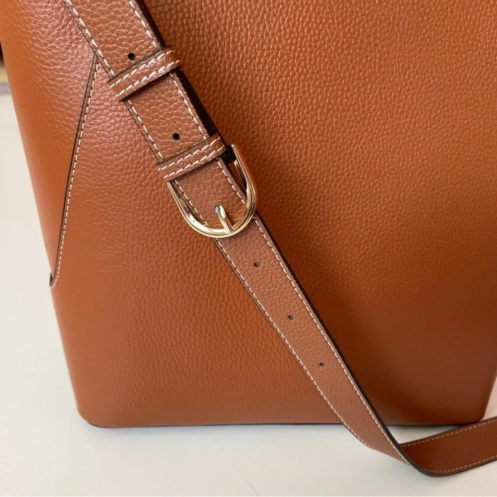 Bostanten Lotty Classic Designer Leather Hobo Bag for Travel or Daily Commute - Picture 10 of 12